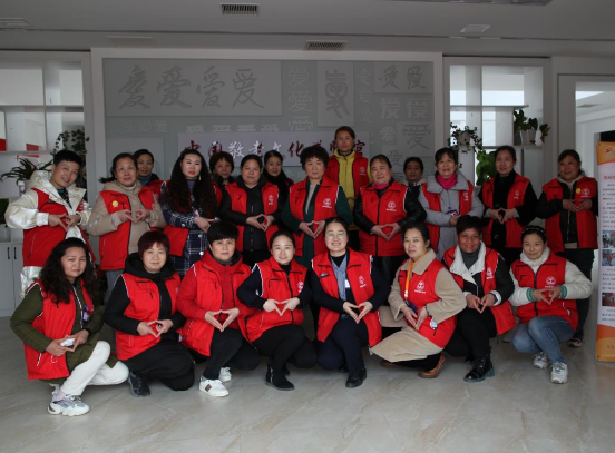 与善同行 让爱传递——郑州慈善志愿者在行动